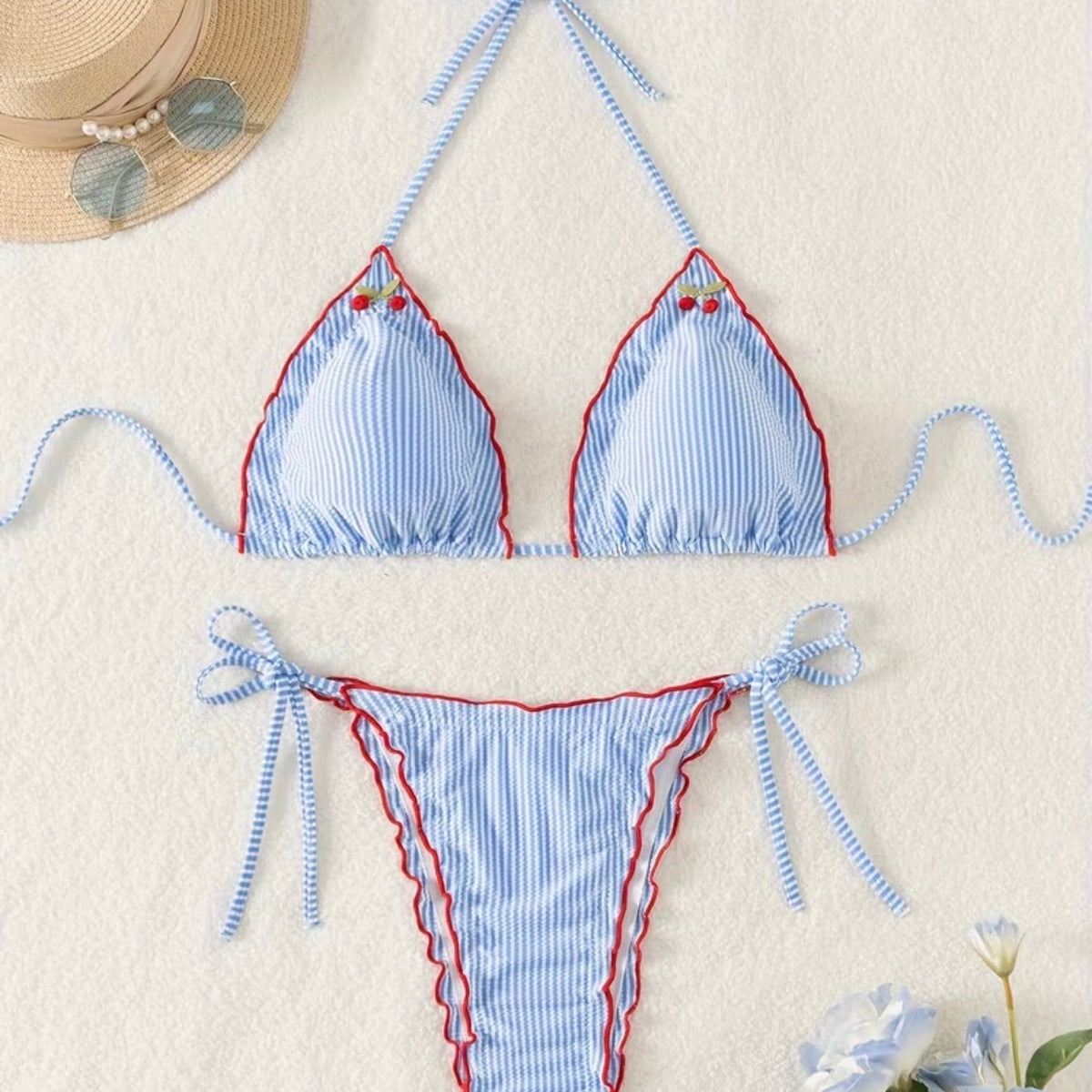 Bikini blonde rojo con celeste