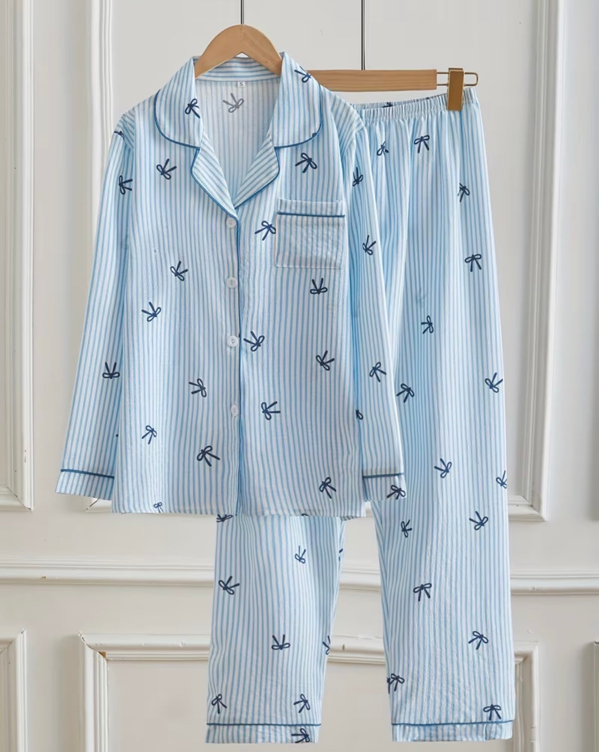 Pijama moños celeste